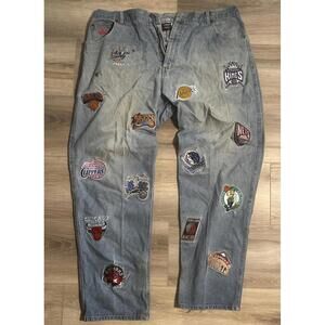 VTG UNK NBA Jeans Men 42 Baggy Team Logo Patch Embroidery Denim Blue 100% Cotton